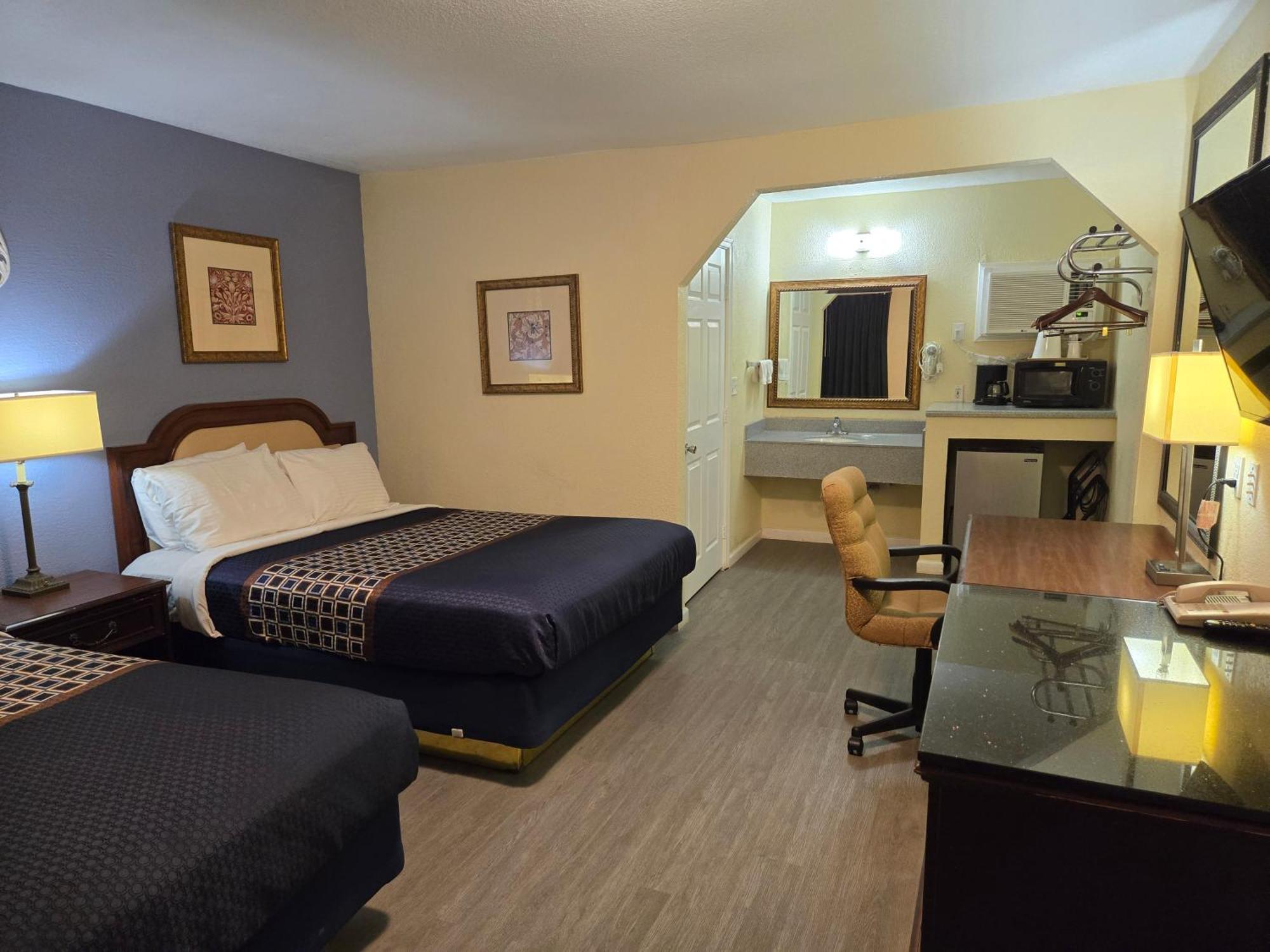 Rodeway Inn & Suites Blythe I-10 Ngoại thất bức ảnh