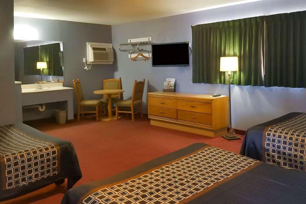 Rodeway Inn & Suites Blythe I-10 Phòng bức ảnh